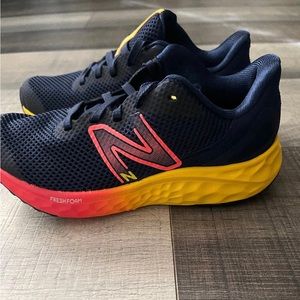 New balance boys shoes